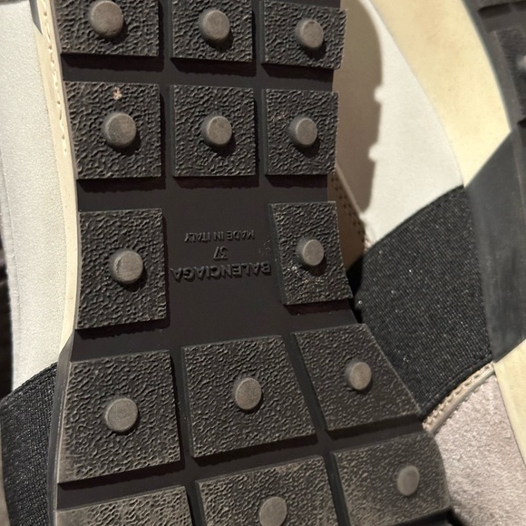 Balenciaga sneaker - Picture 3 of 6
